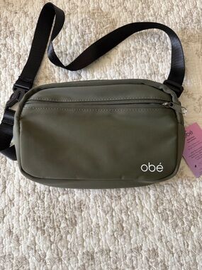 obé Olive Green Men’s Crossbody Belt Bag with Black Strap